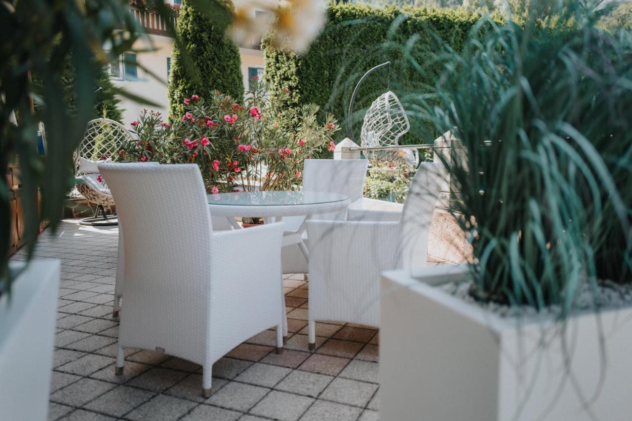 Hotel Bischofhof - Bistro Jasmin キウーザ エクステリア 写真