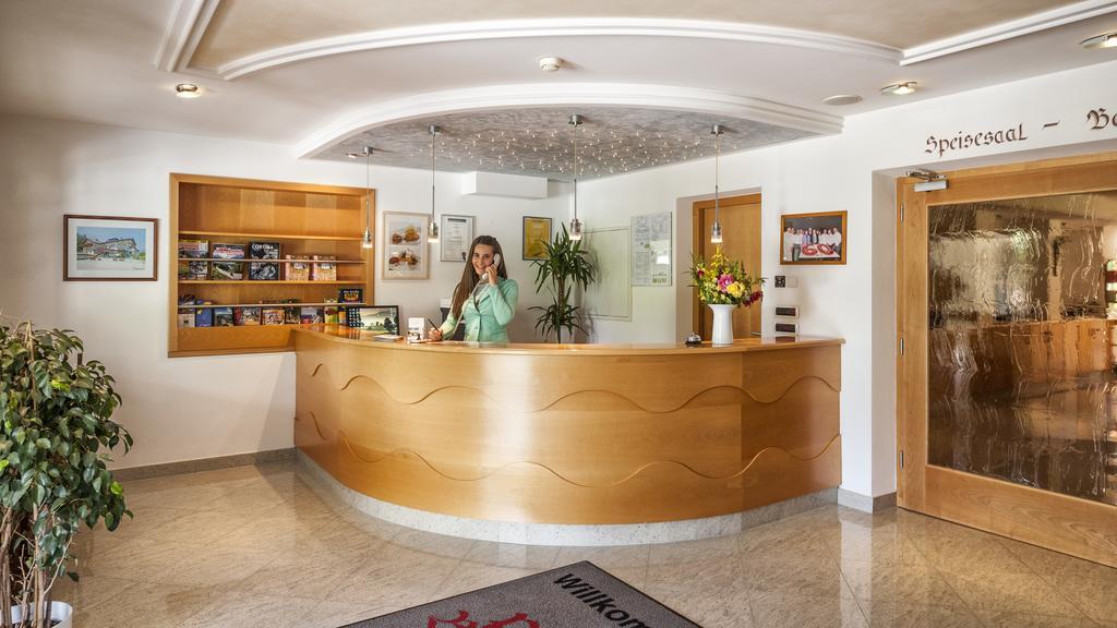 Hotel Bischofhof - Bistro Jasmin キウーザ エクステリア 写真