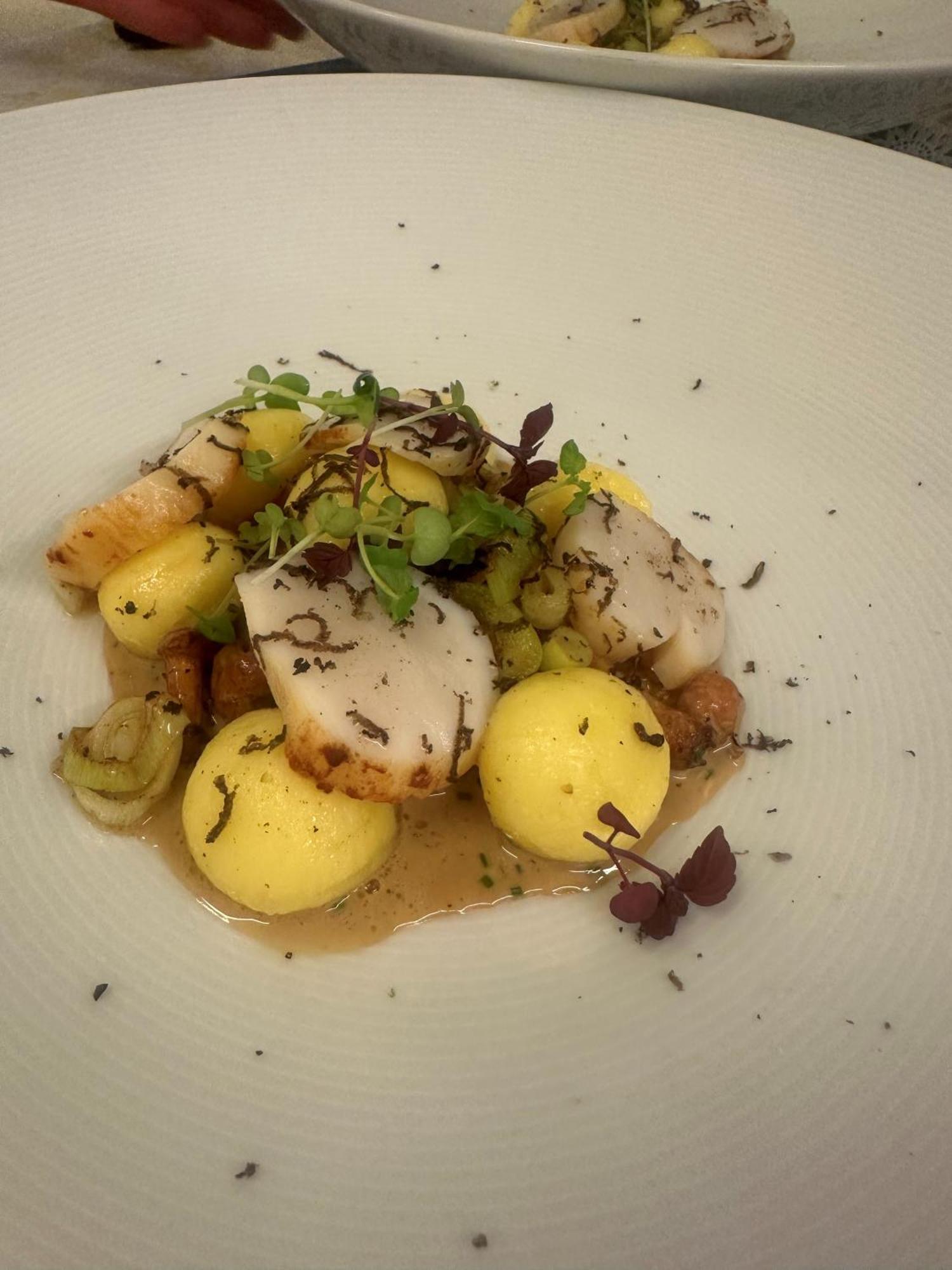Hotel Bischofhof - Bistro Jasmin キウーザ エクステリア 写真
